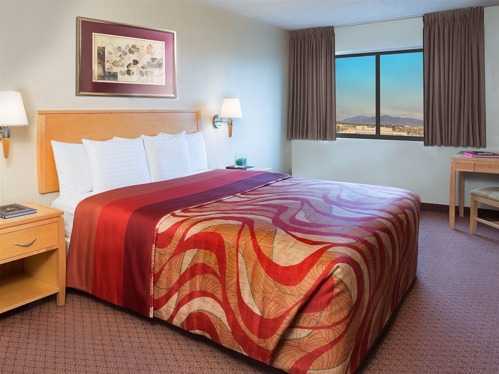 Arizona Charlie'S Decatur Hotel Las Vegas Eksteriør billede